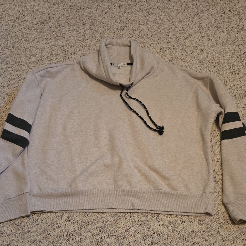 FITZ & EDDI Cream and Black Turtleneck Sweater
